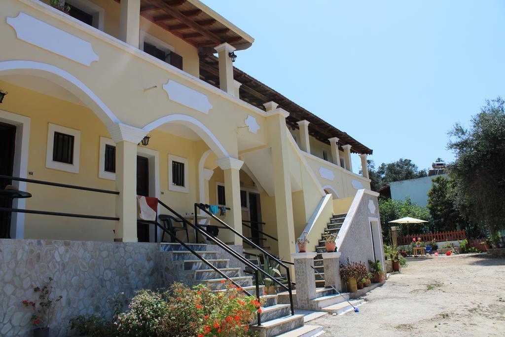 Ferienwohnung Marina 1990 Agios Georgios Pagon Exterior foto